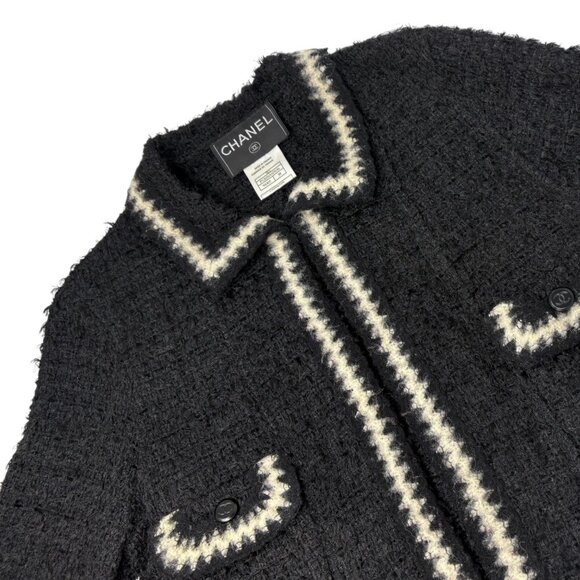 CHANEL Vintage 98A CC Logo Button Tweed Jacket #38 Black White Wool [106482] - Picture 5 of 12